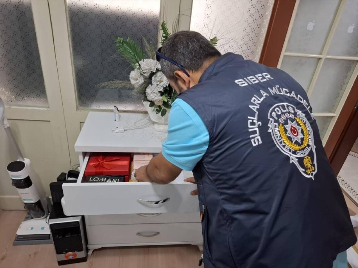 Nevşehir merkezli 28 ilde d&uuml;zenlenen "yasa dışı bahis" operasyonunda 77 ş&uuml;pheli yakalandı