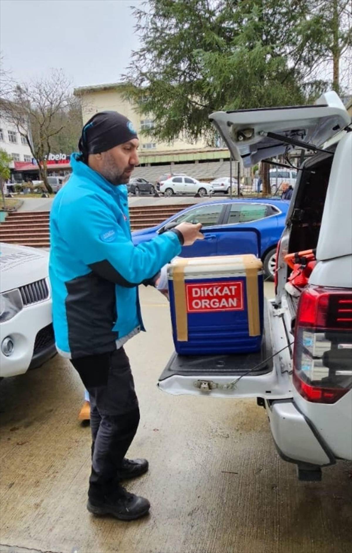 Trabzon'da beyin &ouml;l&uuml;m&uuml; ger&ccedil;ekleşen kişinin organları 3 hastaya umut oldu