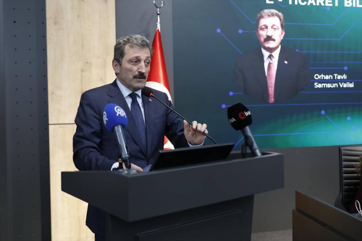 Samsun'da "K&uuml;lt&uuml;rel Miras Projesi-eTicaret Buluşmaları" programı d&uuml;zenlendi