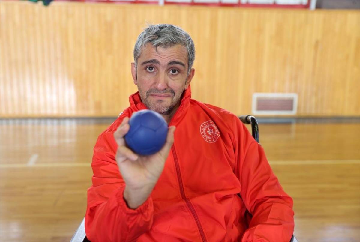 Boccia ile dört duvar arasından kurtulan engellilerin hedefi yeni şampiyonluklar