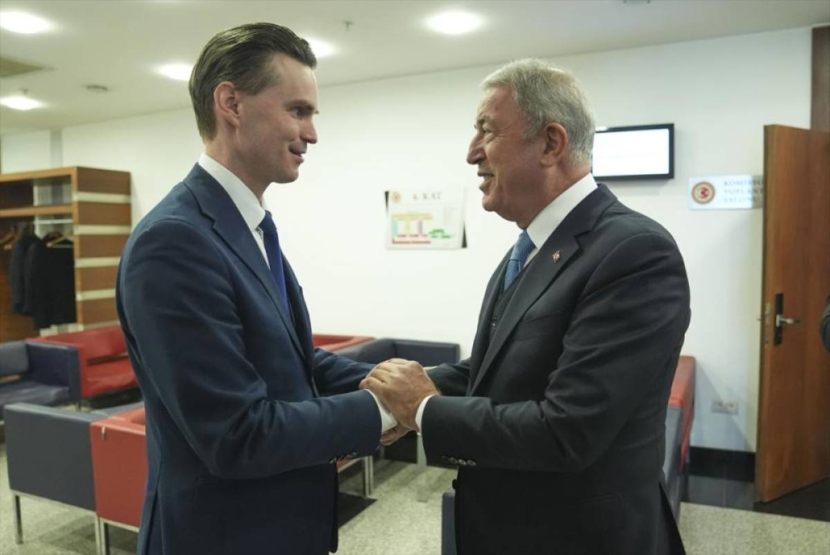 TBMM Milli Savunma Komisyonu Başkanı Akar, Finlandiya Parlamentosu heyetiyle görüştü