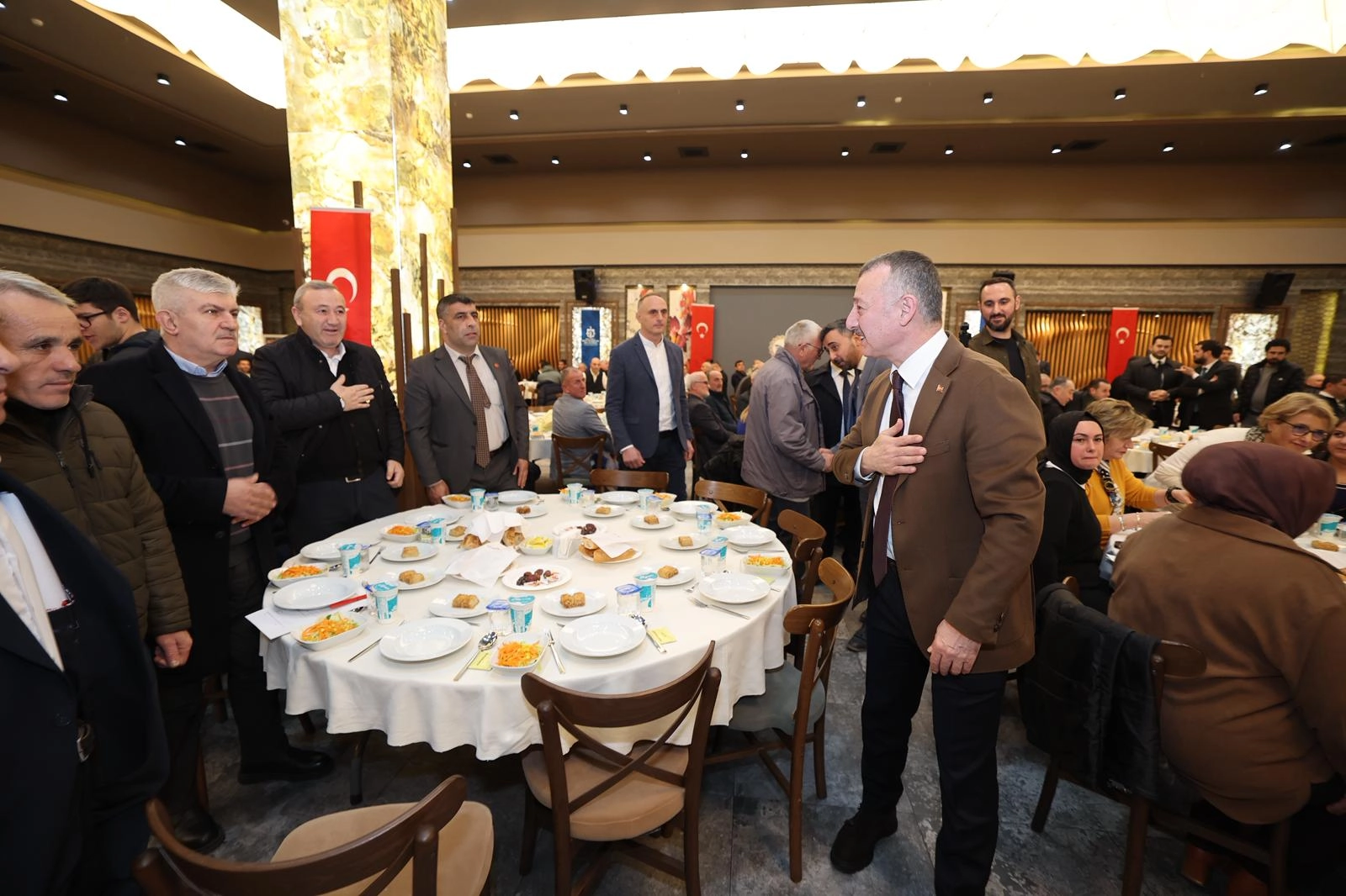 Kocaeli&rsquo;nin t&uuml;m mahalleleri bu iftarda buluştu