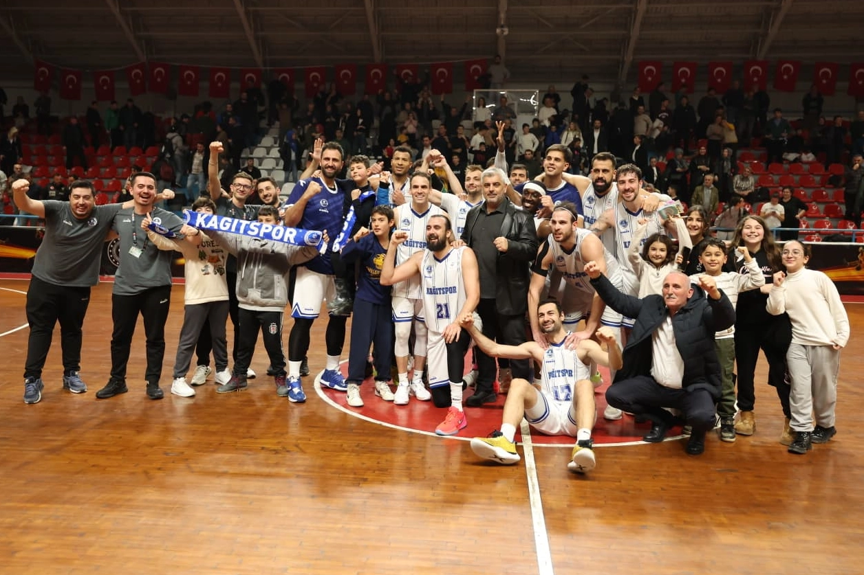 Kağıtspor&rsquo;da ortak hedef: S&uuml;per Lig