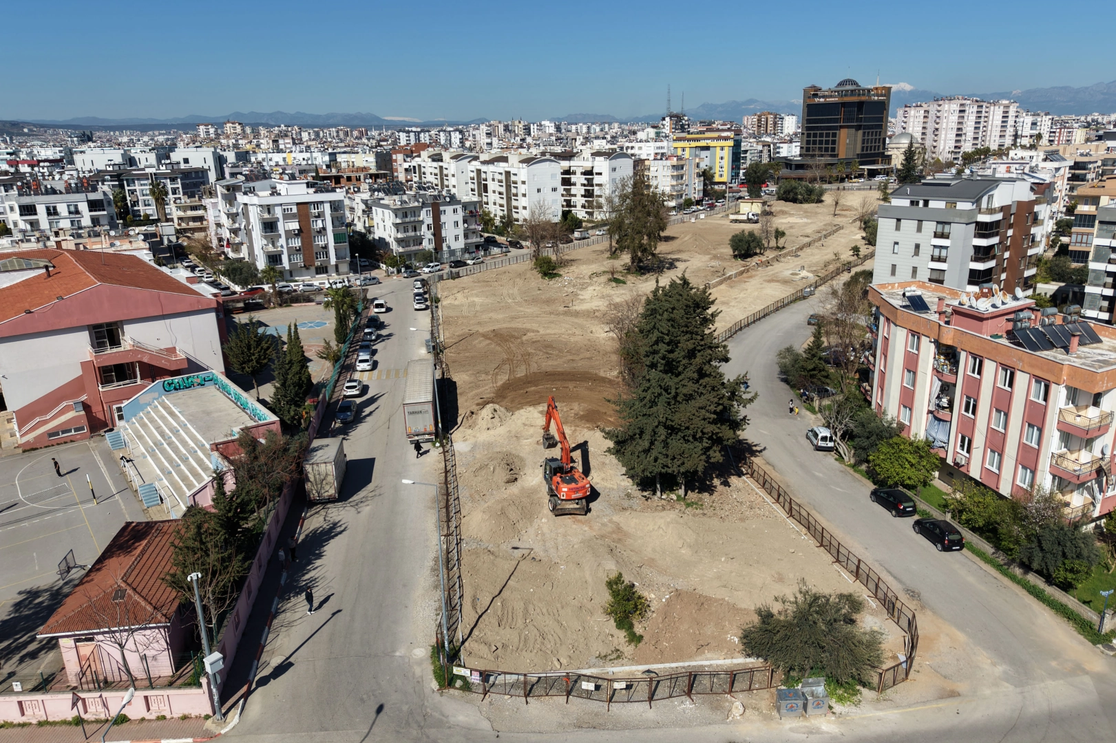 Antalya Muratpaşa&rsquo;dan 16 bin metrekarelik yeni park &ccedil;alışması