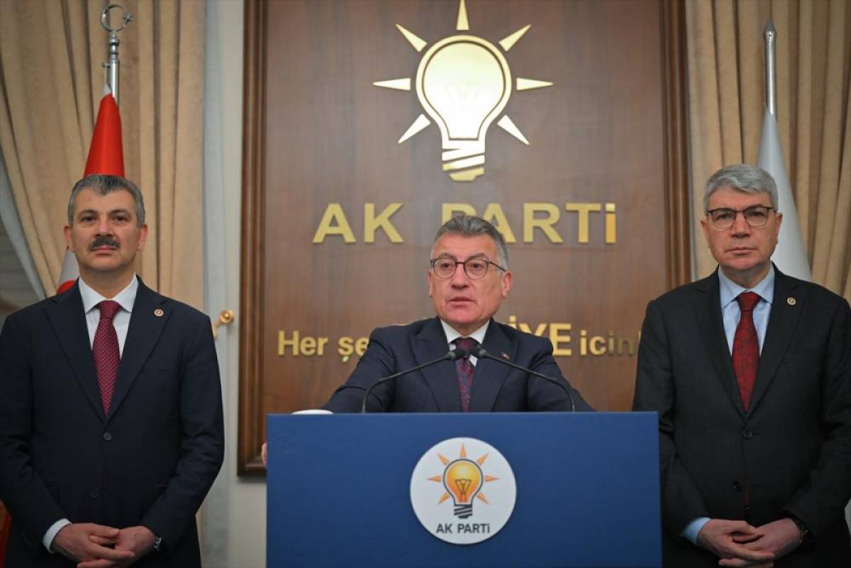 AK Parti, vergiye y&ouml;nelik d&uuml;zenlemeleri de i&ccedil;eren kanun teklifini TBMM Başkanlığına sundu