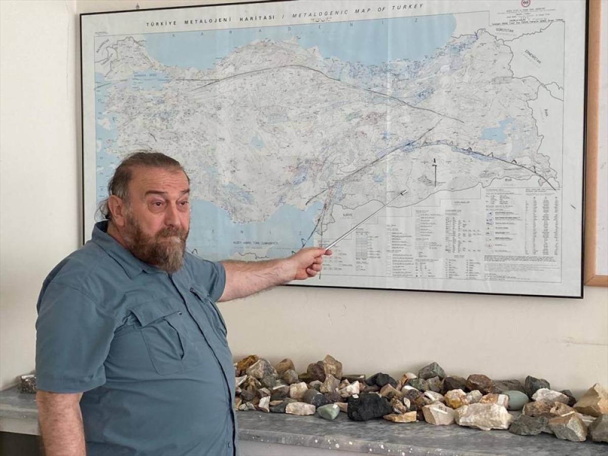 Uzmanlar "Doğu Anadolu Fay Hattı'ndaki enerji birikmesine" dikkati çekti