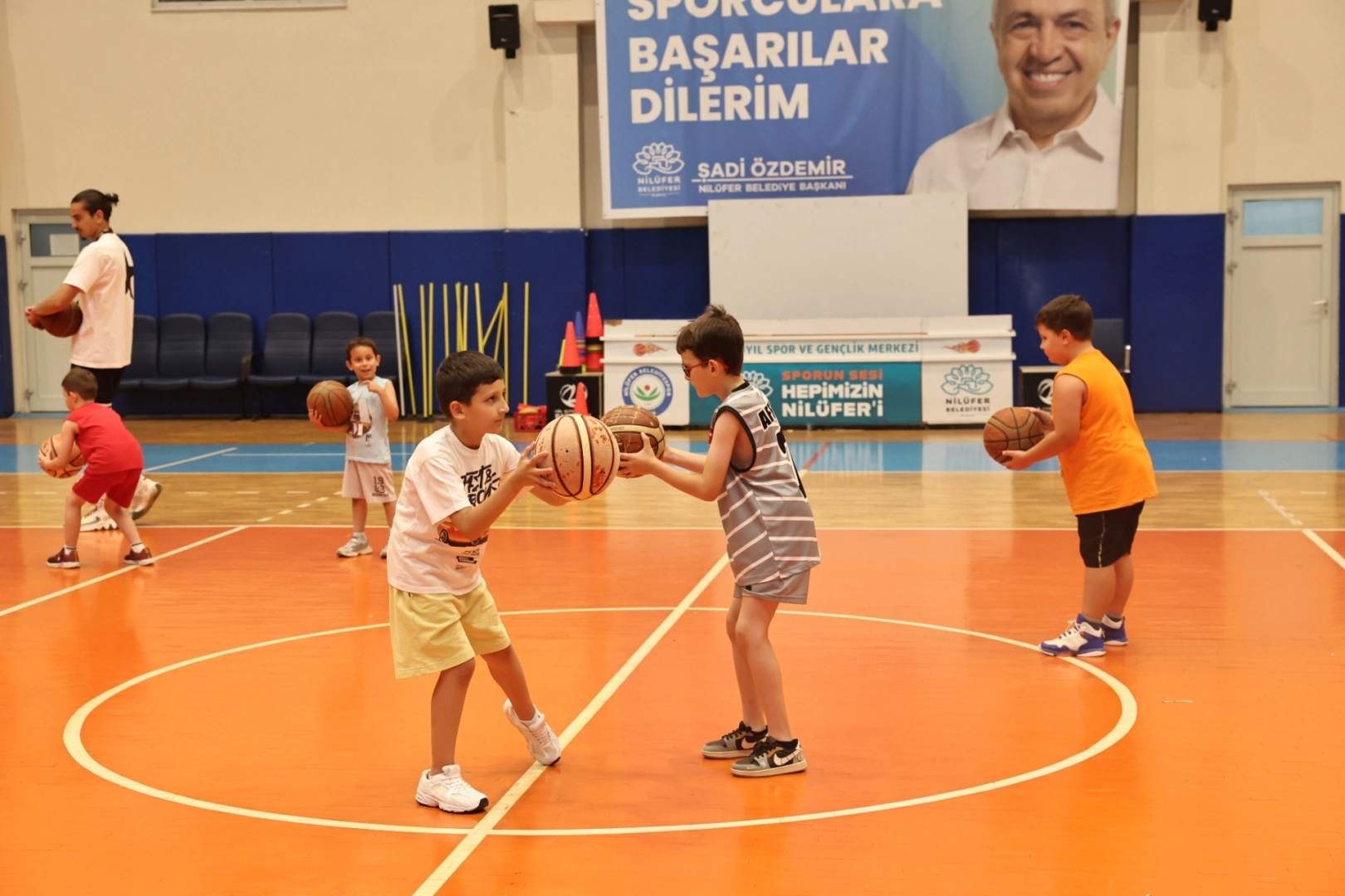 Bursa Nil&uuml;fer&rsquo;de &ccedil;ocukların spor dolu yaz heyecanı