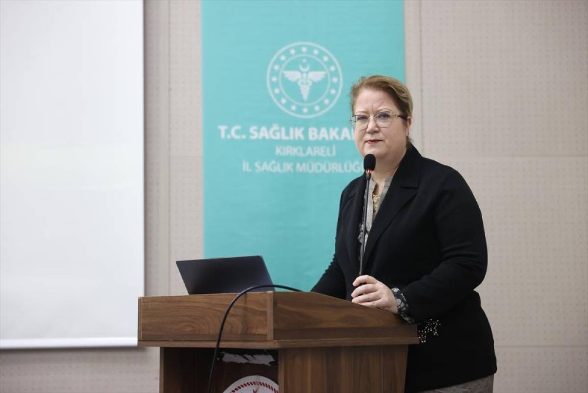 Kırklareli'nde sağlık personeline yapay zeka eğitimi verilmeye başlandı