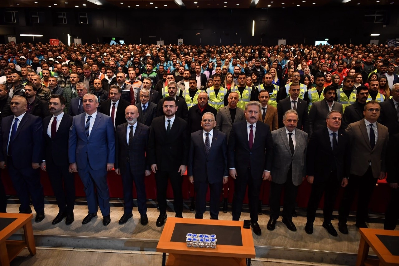 Kayseri'de toplu iş s&ouml;zleşmesi sevinci