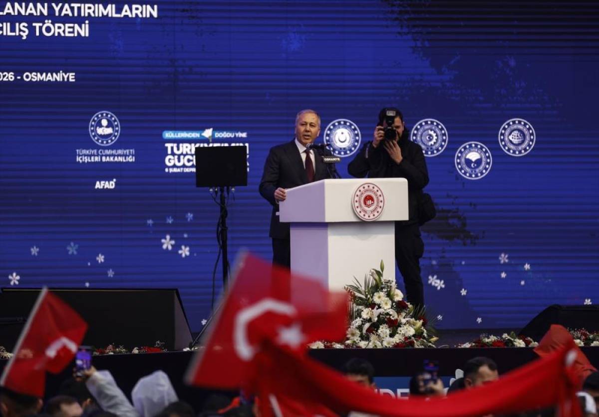 İ&ccedil;işleri Bakanı Yerlikaya, 6 Şubat Depremleri Anma Programı ve Toplu A&ccedil;ılış T&ouml;reni'nde konuştu: