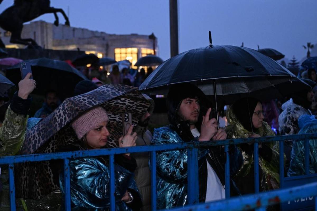 Antakya Medeniyetler Korosu, depremin &uuml;&ccedil;&uuml;nc&uuml; yılında Hatay'da konser verdi