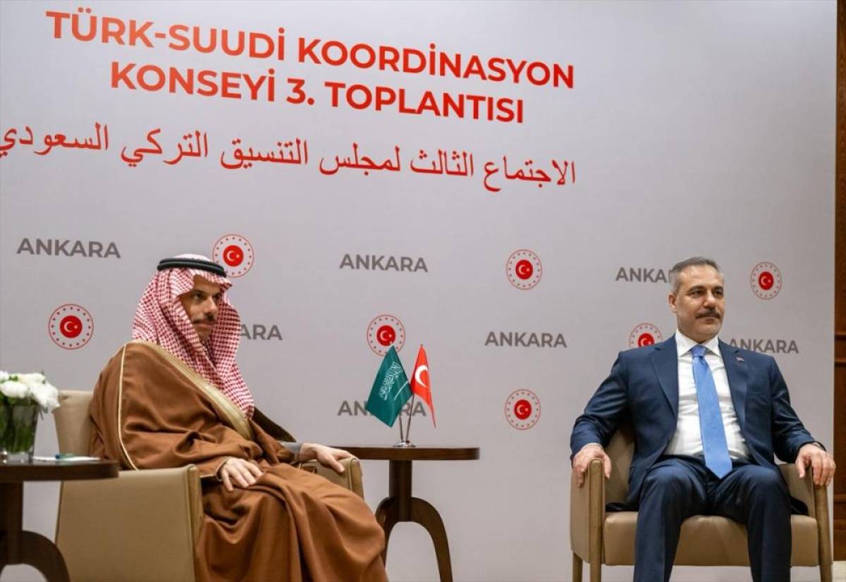 Bakan Fidan, Suudi Arabistanlı mevkidaşı Bin Ferhan ile g&ouml;r&uuml;şt&uuml;