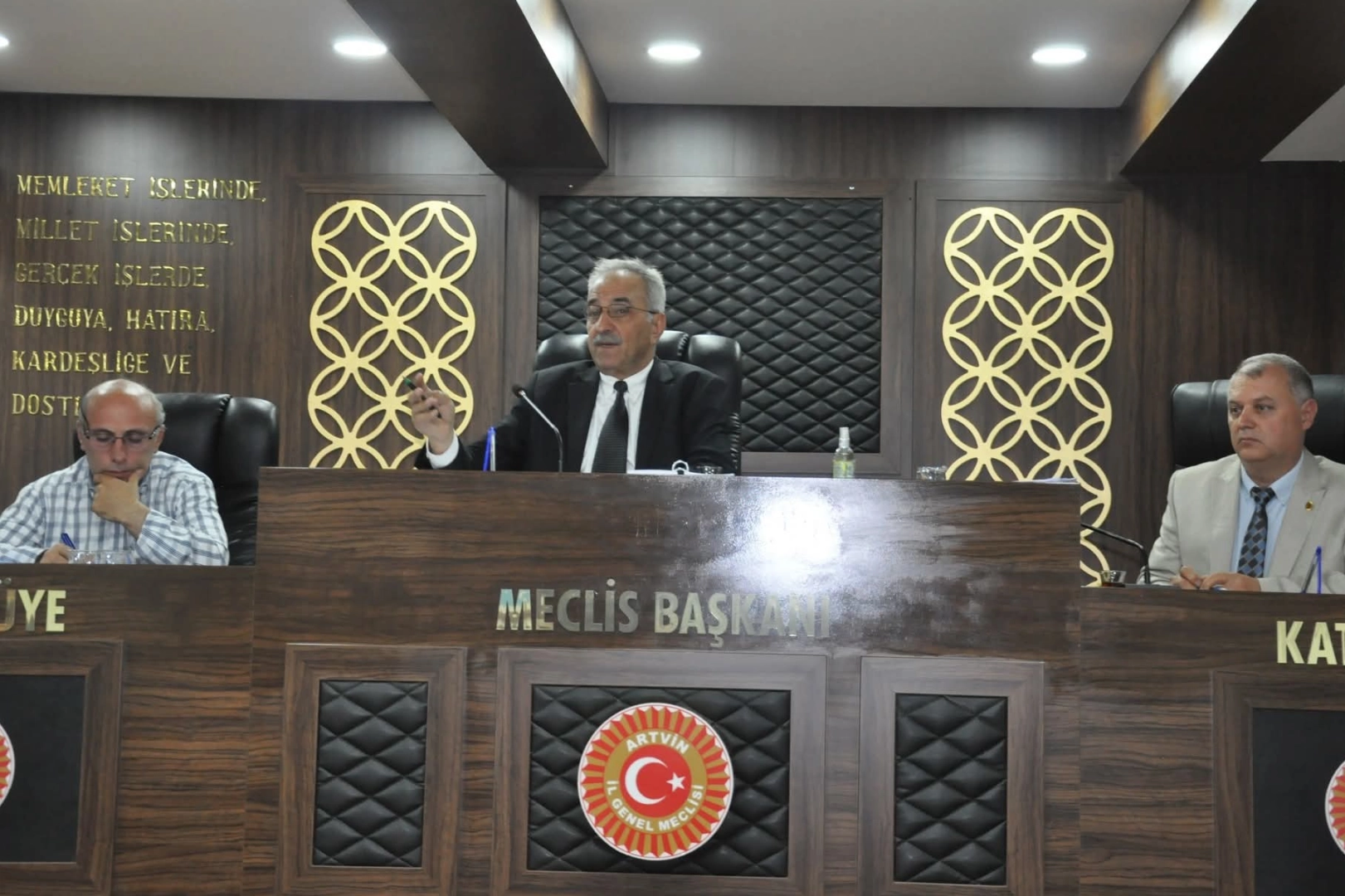 Artvin İl &Ouml;zel İdaresi k&ouml;y muhtarlarını dinledi