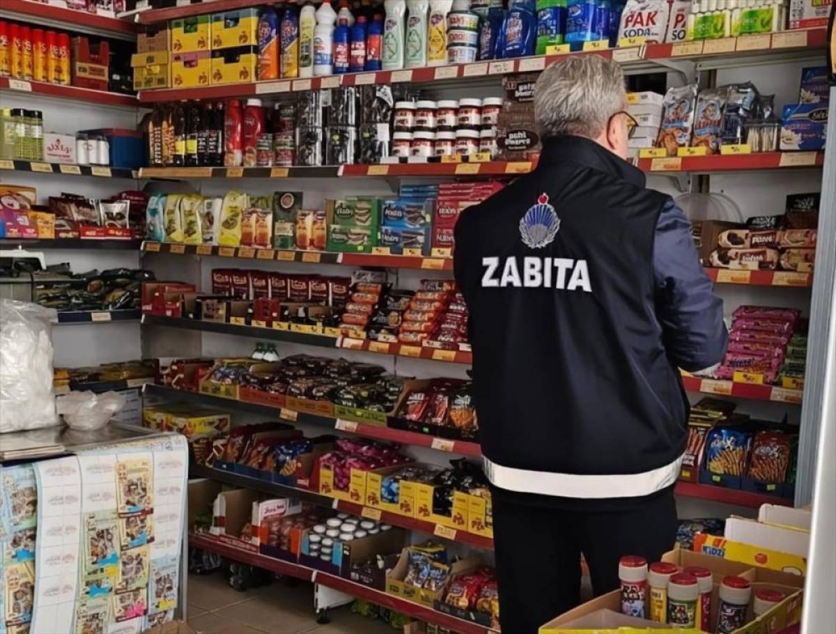 Malatya'da bakkallara son kullanma tarihi ge&ccedil;miş &uuml;r&uuml;n denetimi