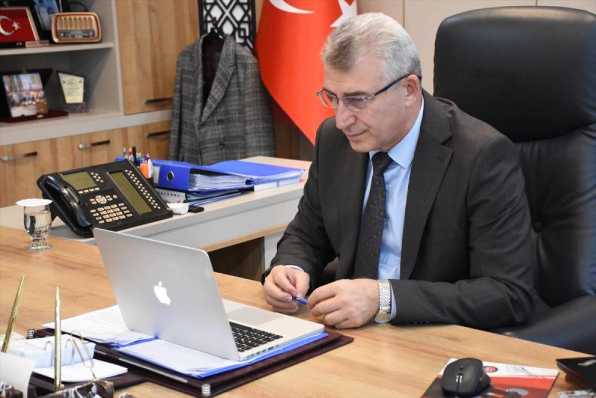 Aksaray Cumhuriyet Başsavcısı K&ouml;se, AA'nın "Yılın Kareleri" oylamasına katıldı