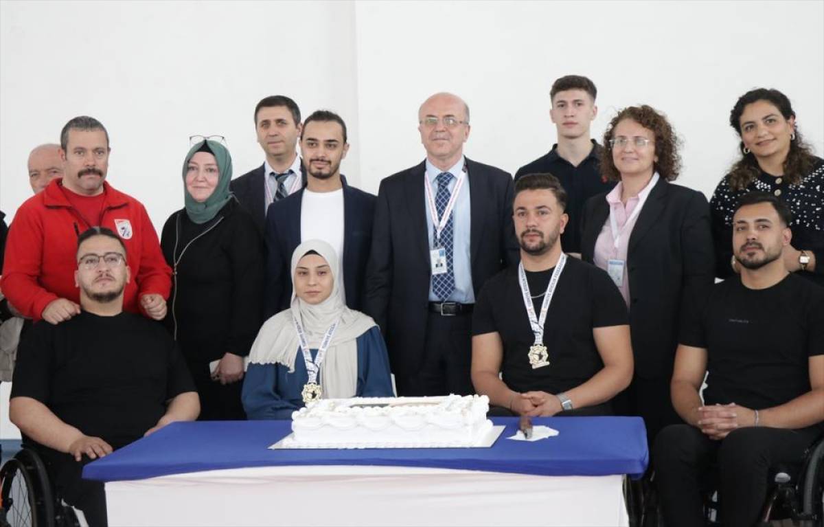 Kayseri Şehir Hastanesinin &ouml;zel sporcuları para atıcılıkta dereceye girdi