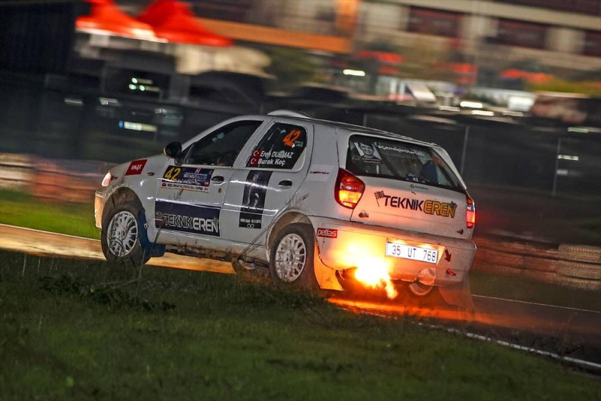 42. Kocaeli Büyükşehir Rallisi’ni Kerem Kazaz–Corentin Silvestre ekibi kazandı