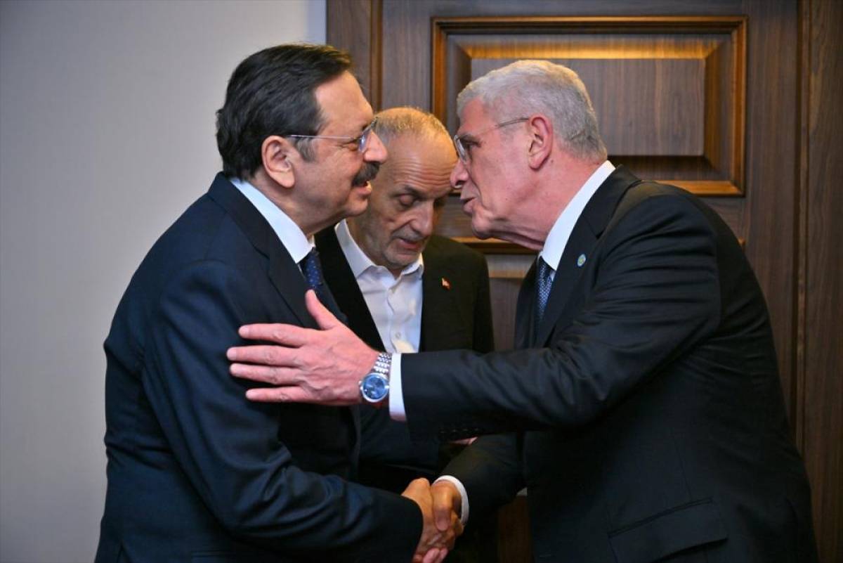 İYİ Parti Genel Başkanı Dervişoğlu, T&Uuml;RK-İŞ Başkanı Atalay ve TOBB Başkanı Hisarcıklıoğlu ile g&ouml;r&uuml;şt&uuml;