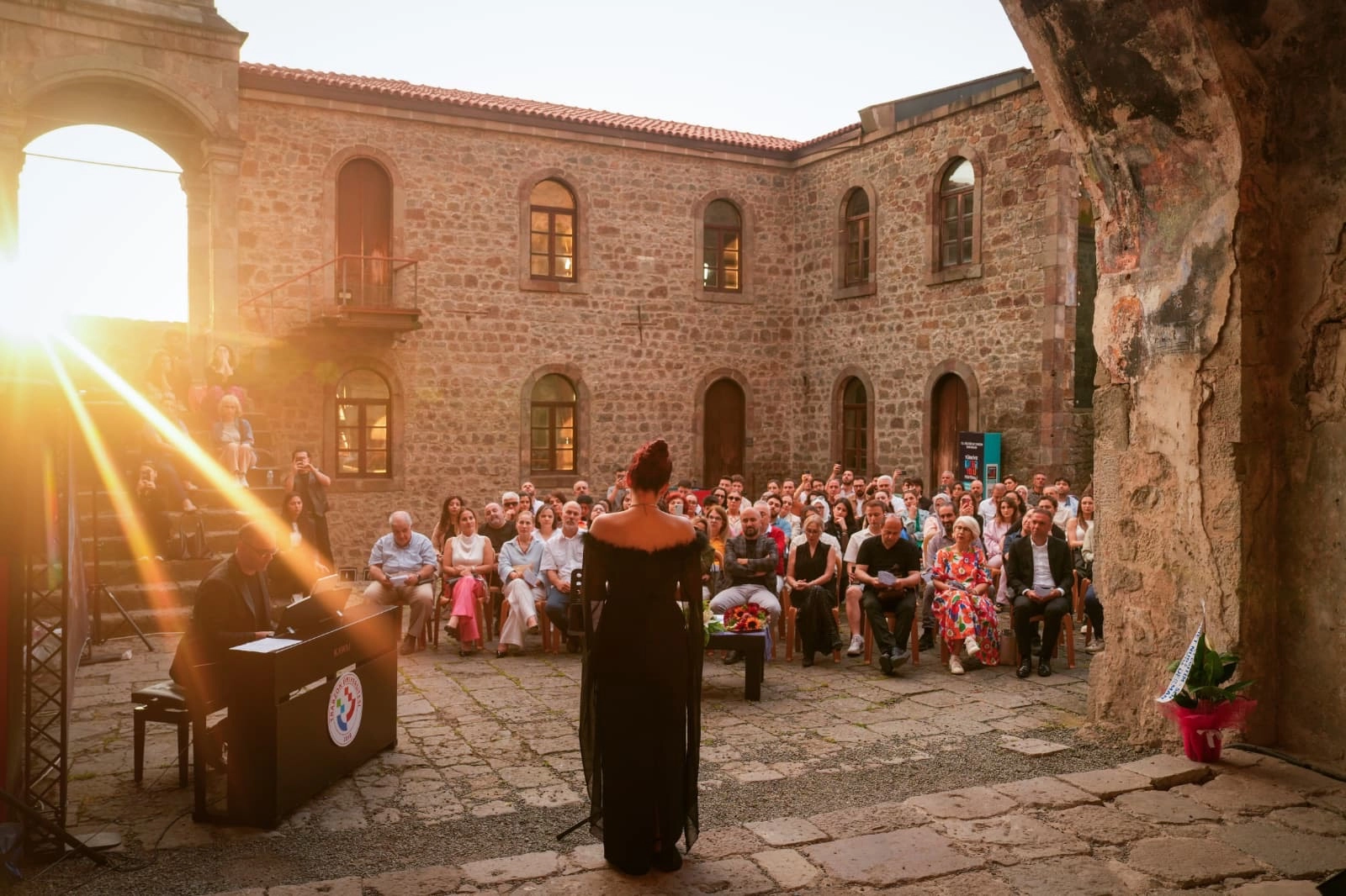 Trabzon Kızlar Manastırı&rsquo;nda Opera Aryaları b&uuml;y&uuml;ledi