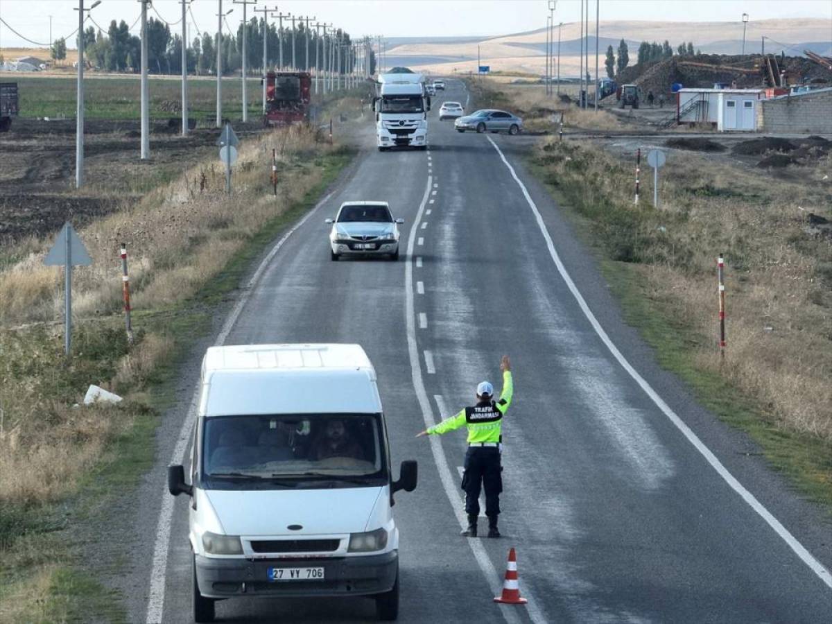 Muş'ta trafik denetimi yapıldı