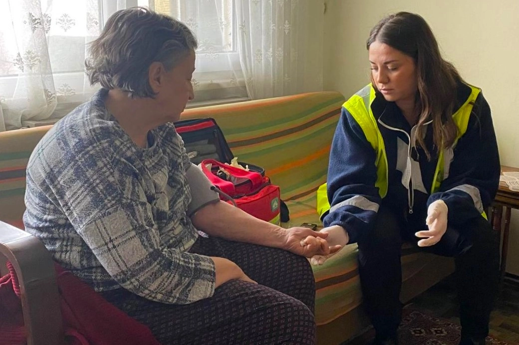 YADEM yaşlılar i&ccedil;in bir g&uuml;n değil her g&uuml;n sahada