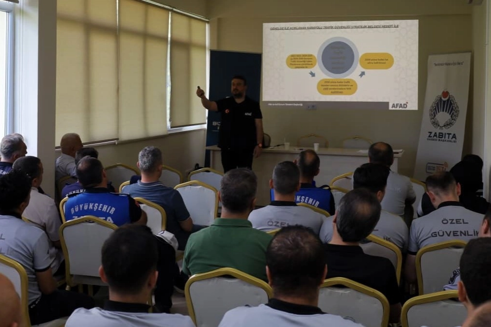 Kocaeli B&uuml;y&uuml;kşehir Zabıtası&rsquo;na olay yeri y&ouml;netimi eğitimi