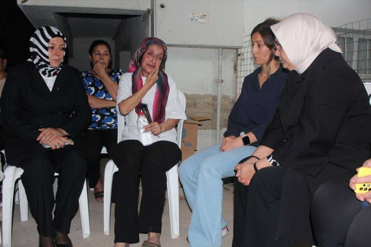 Cumhurbaşkanı Erdoğan, Manisa'da öldürülen Pelin Karaca'nın ailesiyle görüştü