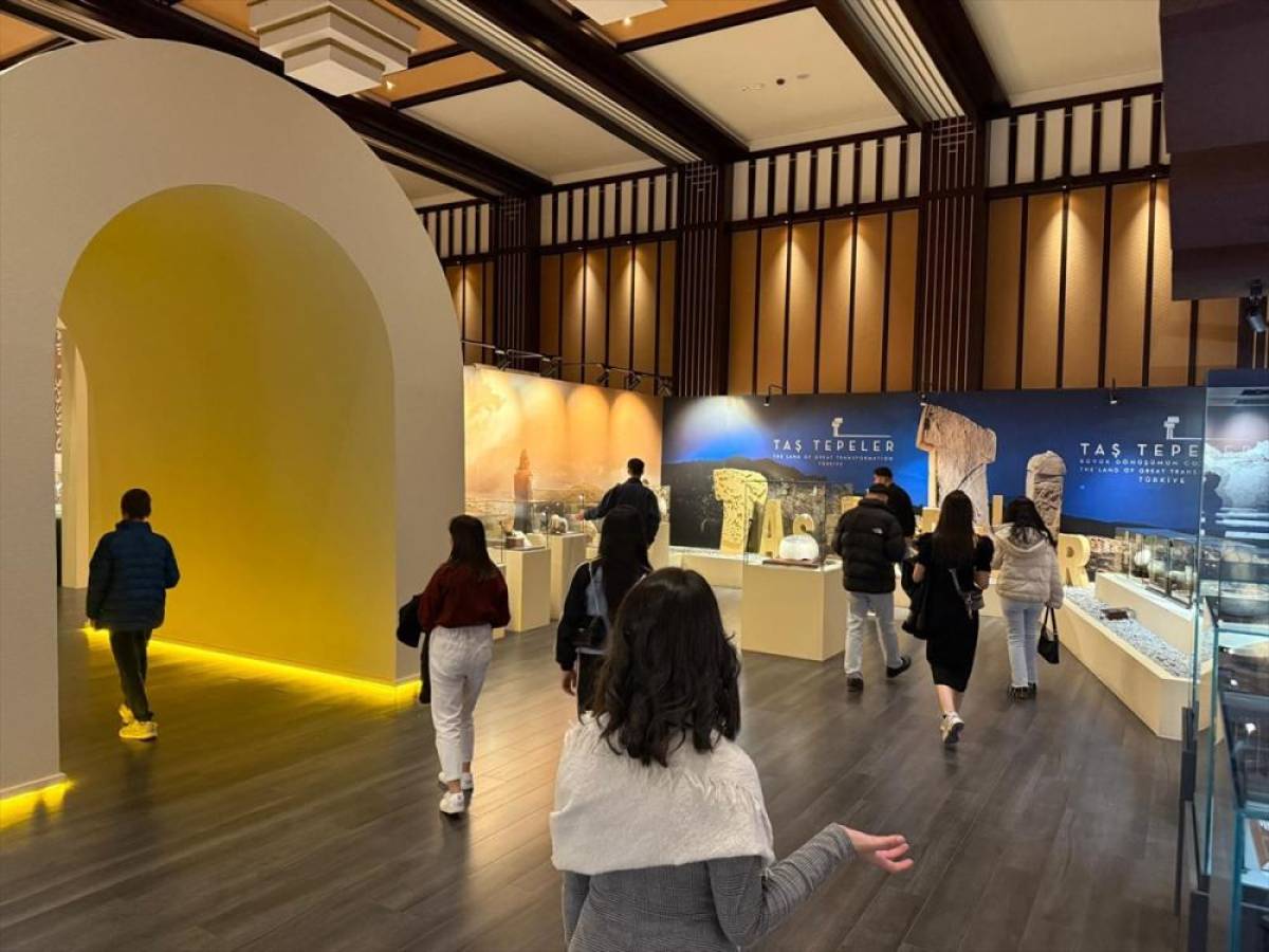 Ankara gezisine götürülen Hakkarili öğrenciler güzel anılarla döndü