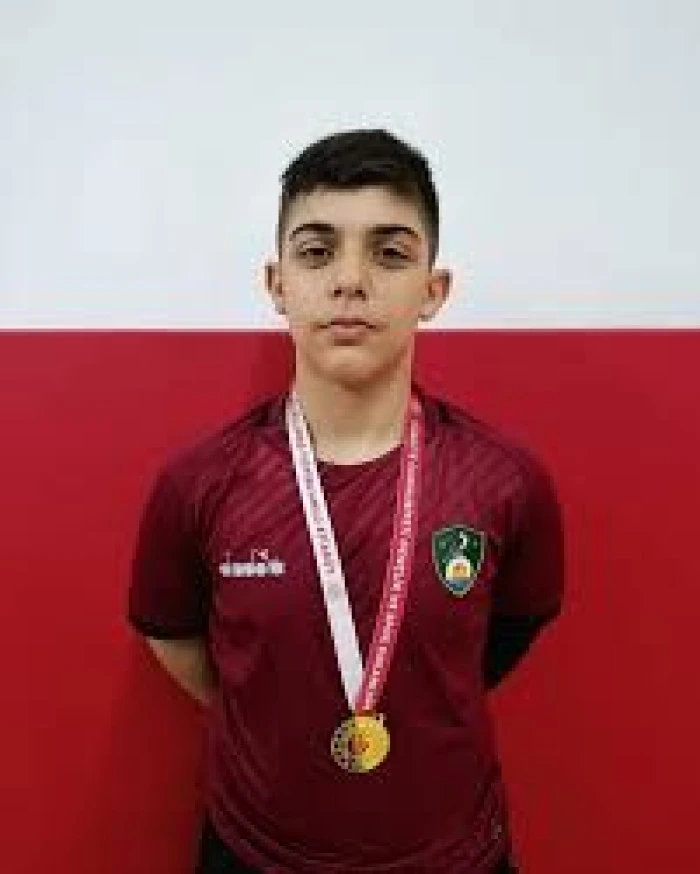 11 yaşındaki T&uuml;rkiye şampiyonu masa tenisi sporcusu Mehmet Fatih'in hayali olimpiyatlar