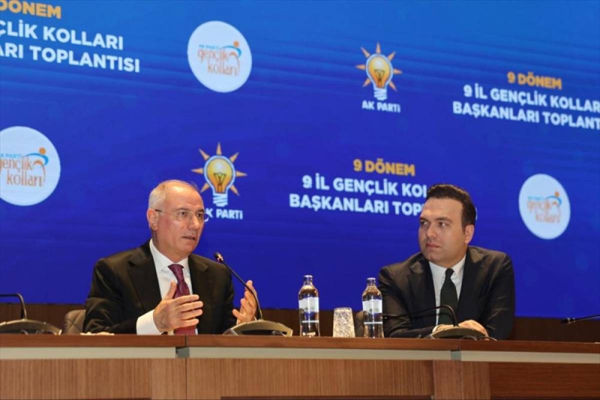 AK Parti Genel Başkanvekili Ala'dan sivil anayasa &ccedil;ağrısı: