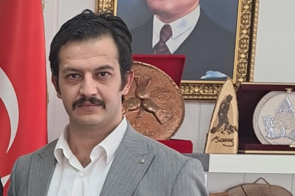 Ardahan&rsquo;dan Yozgat&rsquo;a atanan Vali Yardımcısı g&ouml;revden uzaklaştırıldı