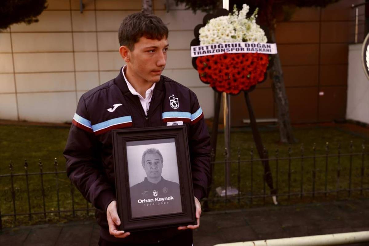 Trabzonspor'un vefat eden yardımcı antren&ouml;r&uuml; Orhan Kaynak i&ccedil;in t&ouml;ren d&uuml;zenlendi