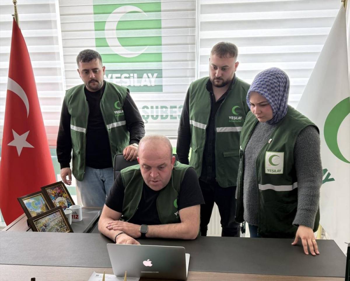 Yeşilay Ardahan Şube Başkanı G&ouml;kdemir, AA'nın "Yılın Kareleri" oylamasına katıldı