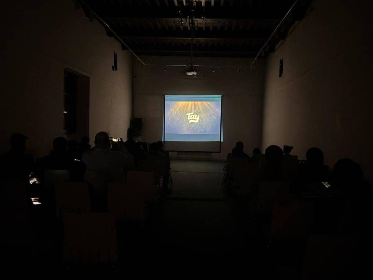 Yunus Emre Enstit&uuml;s&uuml; Libya'da ramazan geceleri programı kapsamında film g&ouml;sterimi yaptı