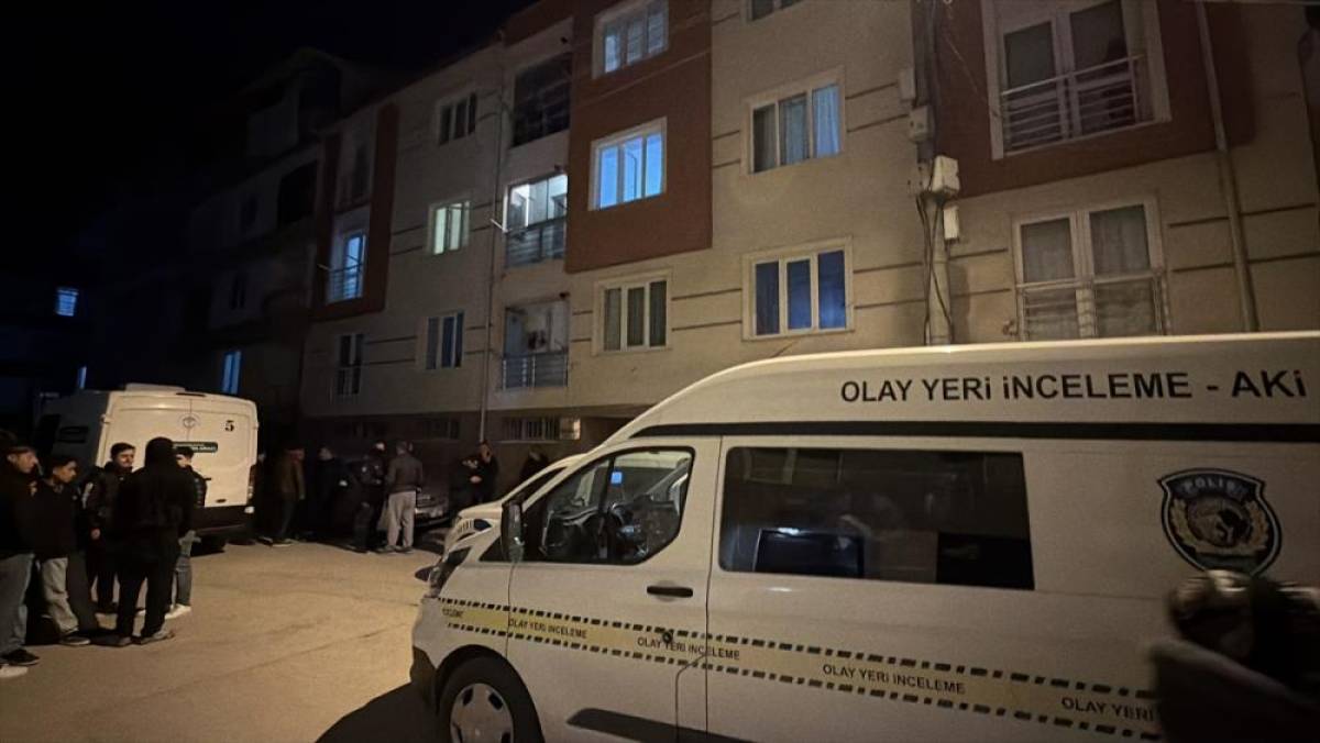 Eskişehir'de yalnız yaşayan kişi evinde &ouml;l&uuml; bulundu