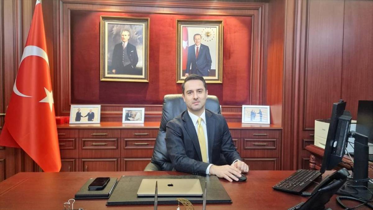 T&uuml;rkiye'nin Taşkent B&uuml;y&uuml;kel&ccedil;isi Ulutaş, AA'nın "Yılın Kareleri" oylamasına katıldı