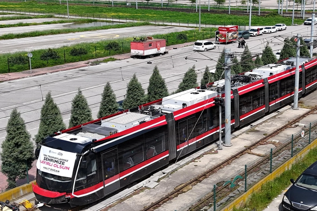 Samsun&rsquo;da tramvay filosu g&uuml;&ccedil;leniyor
