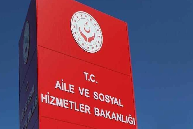 Bakanlıktan 15 yaşındaki &ccedil;ocuğa ilişkin a&ccedil;ıklama