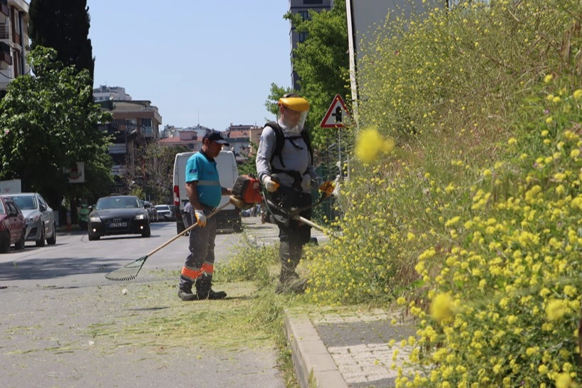 İstanbul Maltepe&rsquo;de &ccedil;evre d&uuml;zenleme &ccedil;alışmaları s&uuml;r&uuml;yor