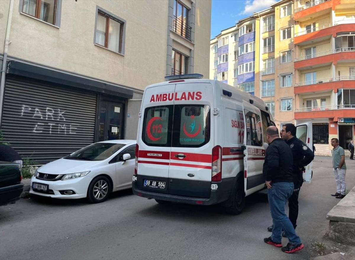 Tekirdağ'da balkondan düşen çocuk yaralandı