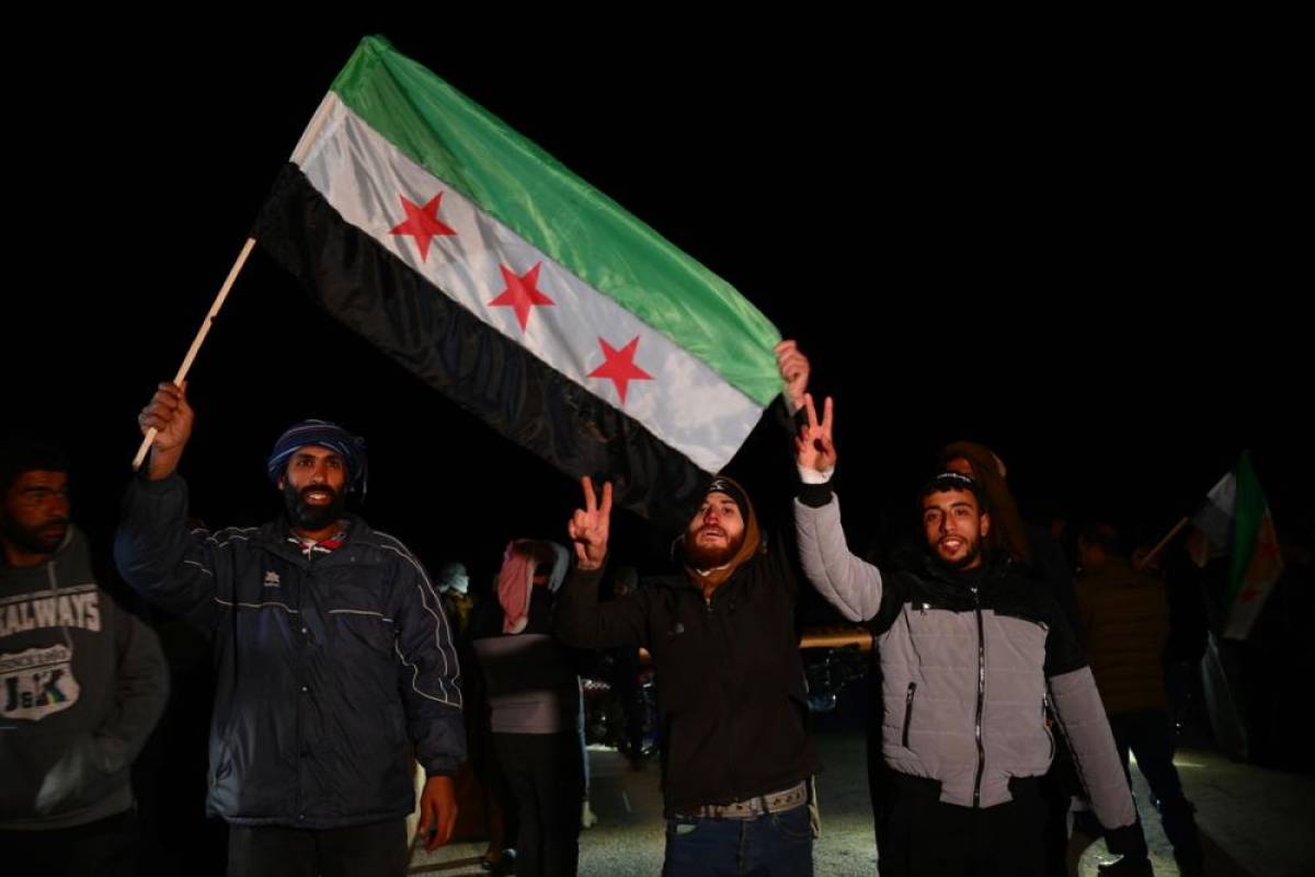 Suriye'deki Deyr Hafir b&ouml;lgesi kırsalında ter&ouml;r &ouml;rg&uuml;t&uuml; YPG/SDG'nin &ccedil;ekilme a&ccedil;ıklaması sevin&ccedil;le karşılandı