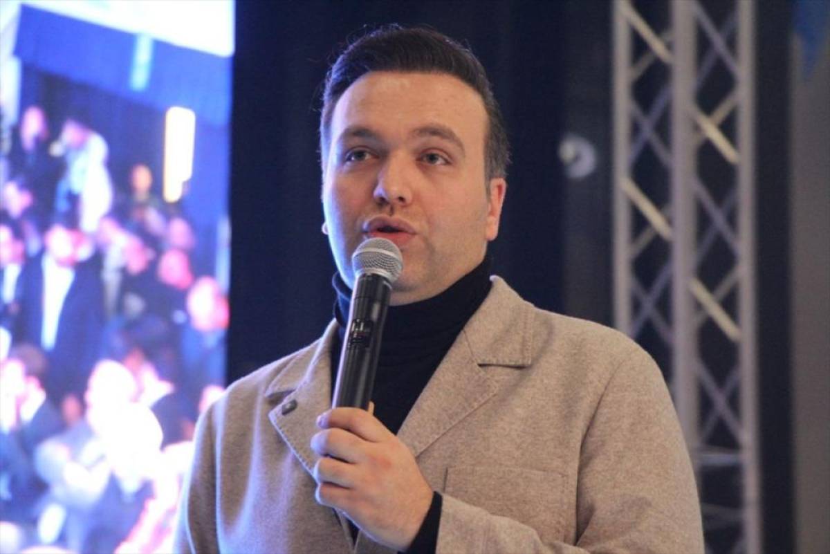 AK Parti Gen&ccedil;lik Kolları Genel Başkanı İbiş, Kocaeli'de gen&ccedil;lerle buluştu: