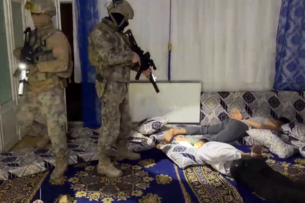 Yozgat&rsquo;ta DEAŞ'a 3 g&ouml;zaltı!