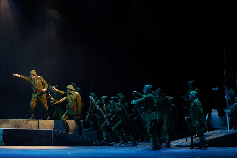 "Ş&uuml;heda 1915" K&uuml;lliye'de sahnelendi