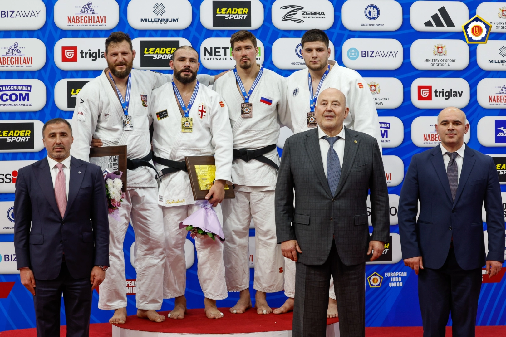 Kağıtspor'dan başarı &uuml;st&uuml;ne başarı