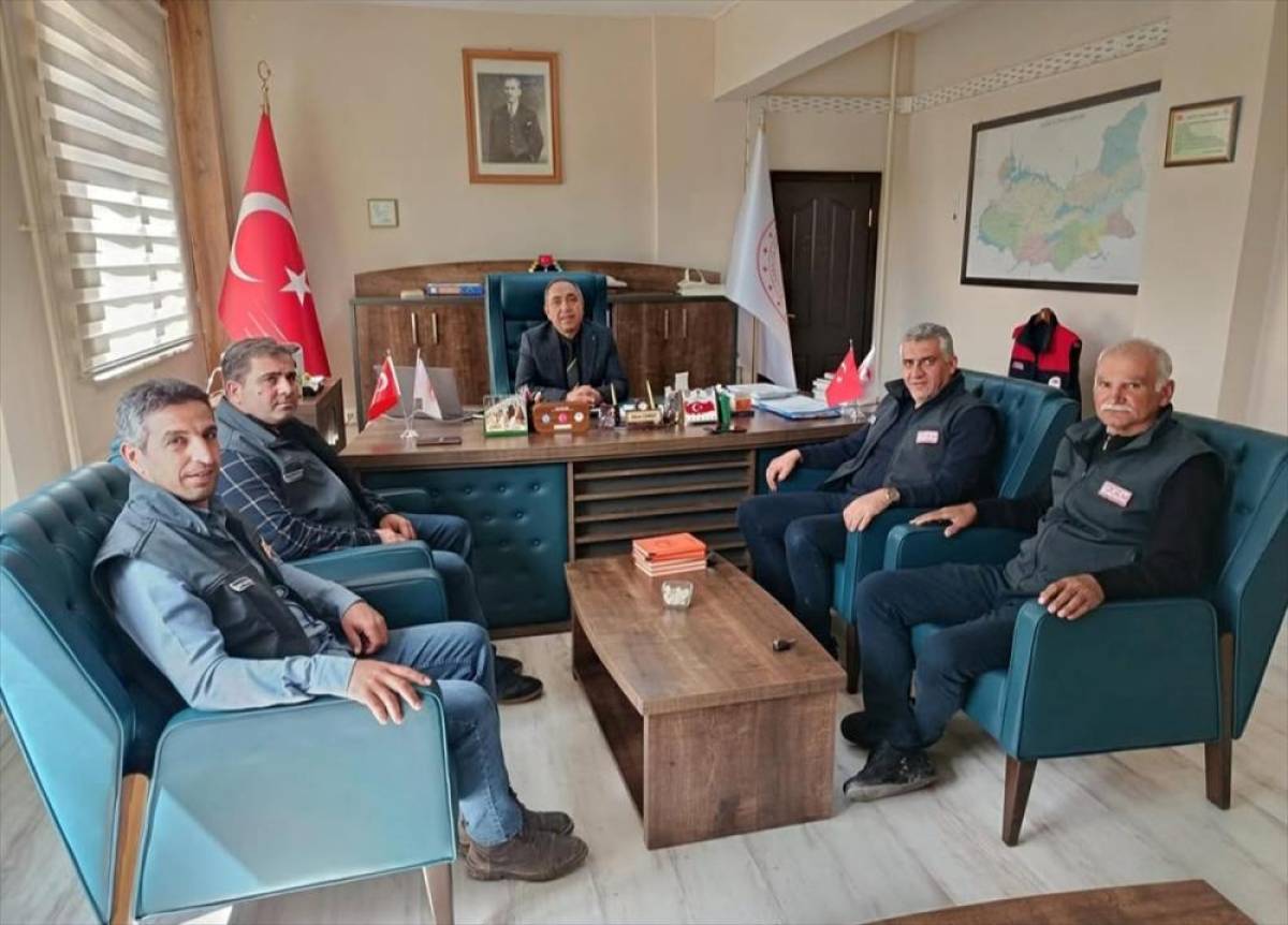 Kayısı Araştırma Enstit&uuml;s&uuml; M&uuml;d&uuml;rl&uuml;ğ&uuml; ekiplerinden Baskil'e ziyaret