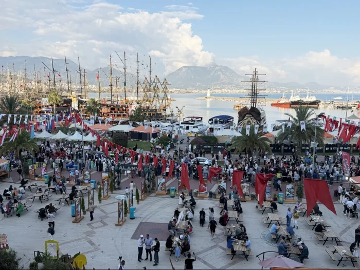 24. Uluslararası Alanya K&uuml;lt&uuml;r Sanat ve Turizm Festivali başladı