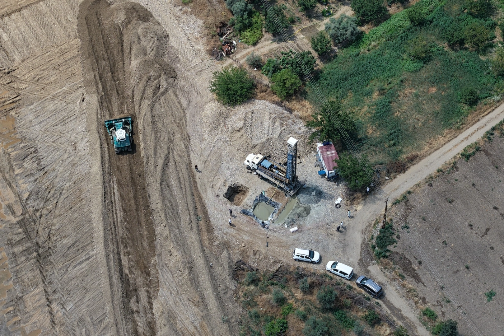 Manisa'da kesintisiz ve sağlıklı su i&ccedil;in &ccedil;alışmalar s&uuml;r&uuml;yor