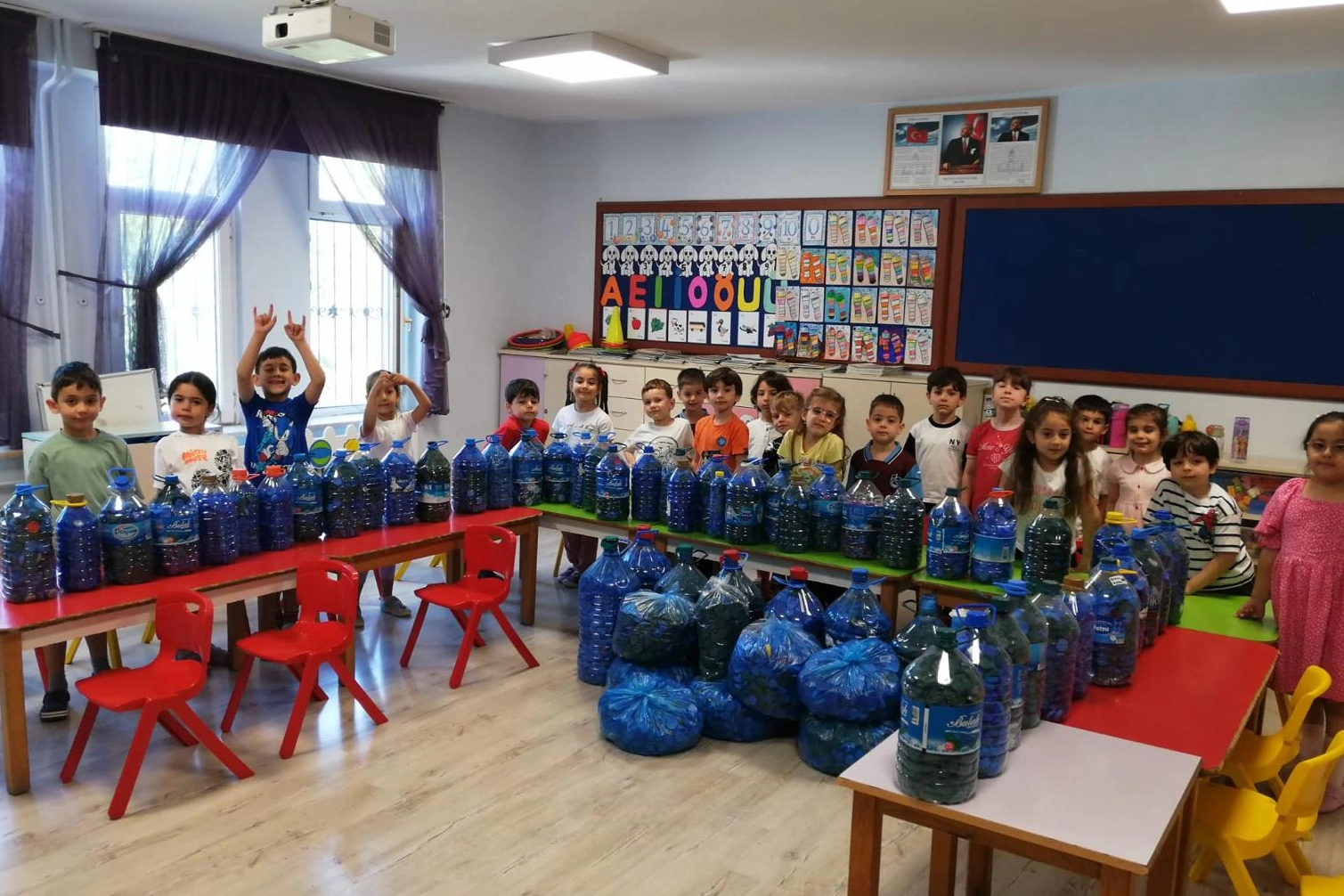 Trabzon'da 'Kapaklar &Ccedil;oğalsın Engeller Azalsın' projesi