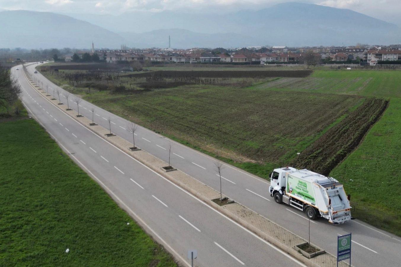Bursa İneg&ouml;l'de temizlik filosu yapay zeka ile g&uuml;&ccedil;leniyor